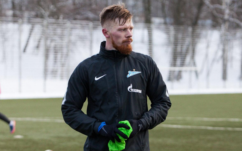 Экс-футболист сборной России объявил о завершении карьеры в 31 год