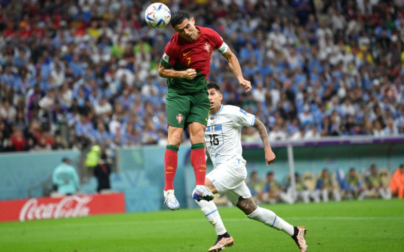 Федерация футбола Португалии захотела вернуть Роналду «украденный гол» на ЧМ
