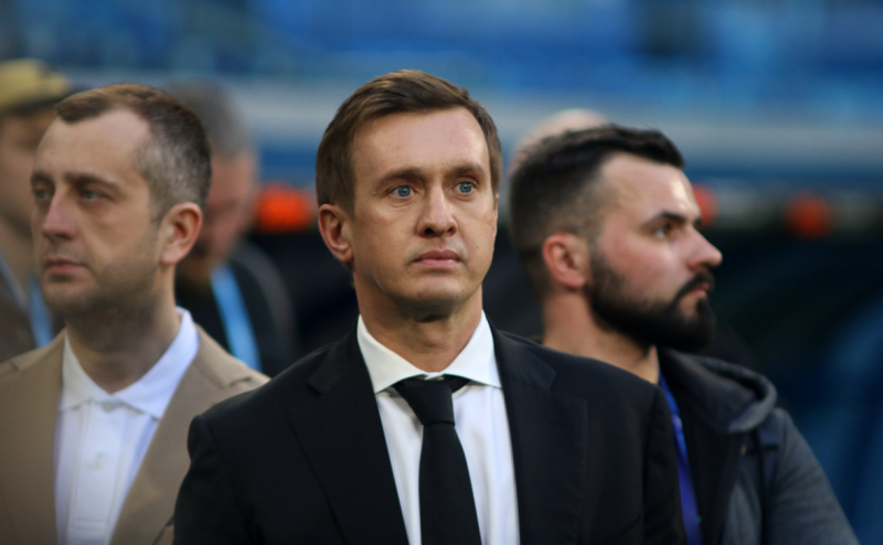 Глава РПЛ призвал заканчивать обсуждение шутки про «денежки на карту»