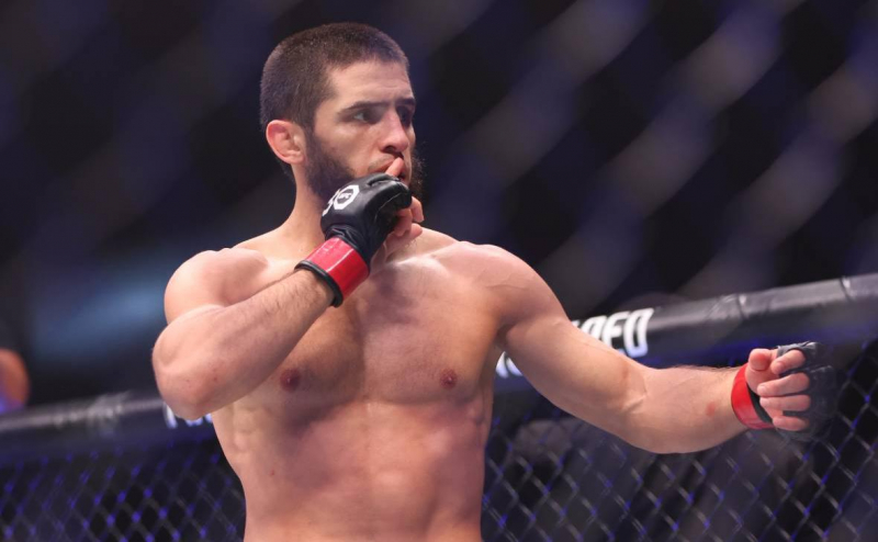 Ислам Махачев назвал дату следующего боя в UFC