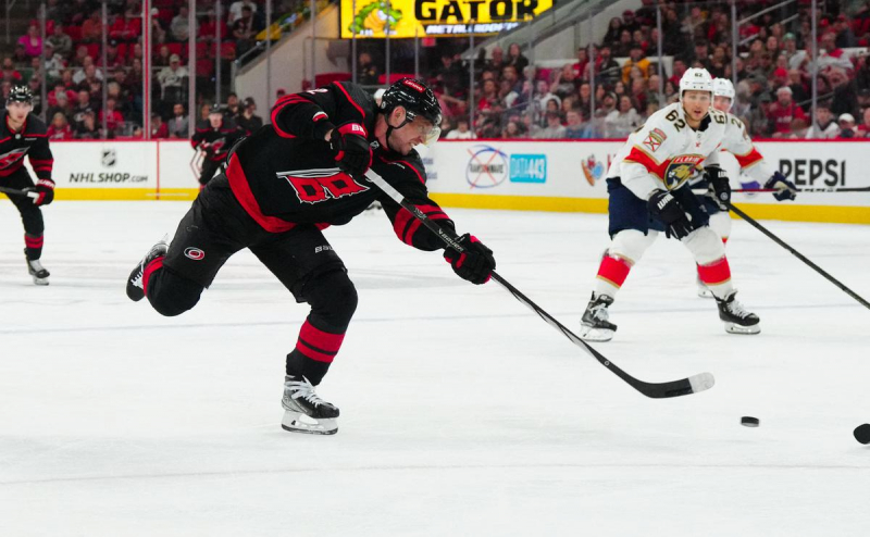 Кузнецов заявил о важности первых набранных очков в новом клубе НХЛ