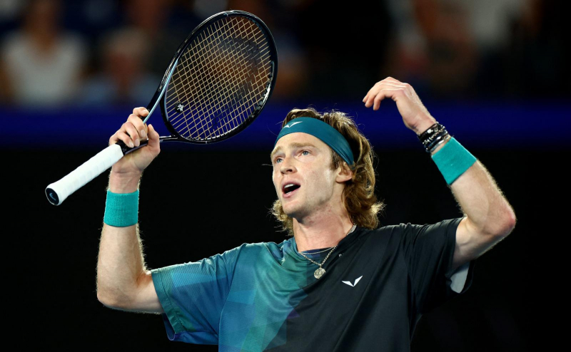 «Не хватило сил». Причины поражения Рублева в 1/4 финала Australian Open
