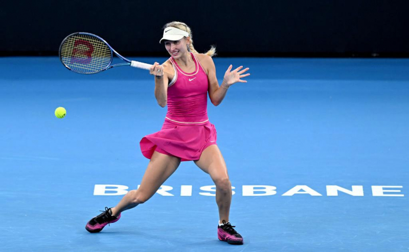 Россиянка снялась с турнира WTA в Аделаиде перед матчем с украинкой
