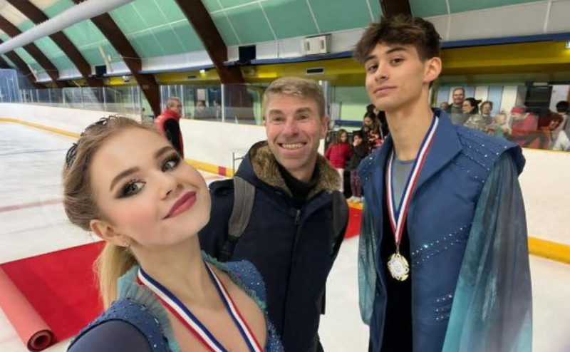 Российская фигуристка в 16 лет начнет выступать за Францию