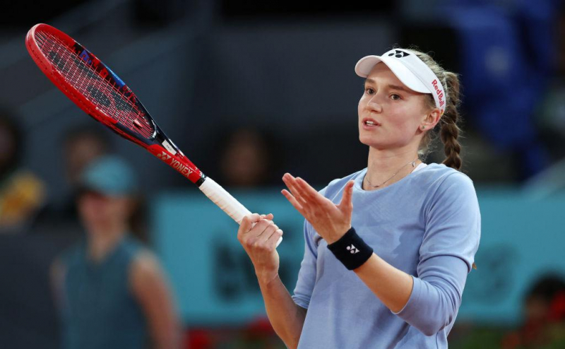 Рыбакина снялась с крупного турнира WTA в Риме из-за болезни