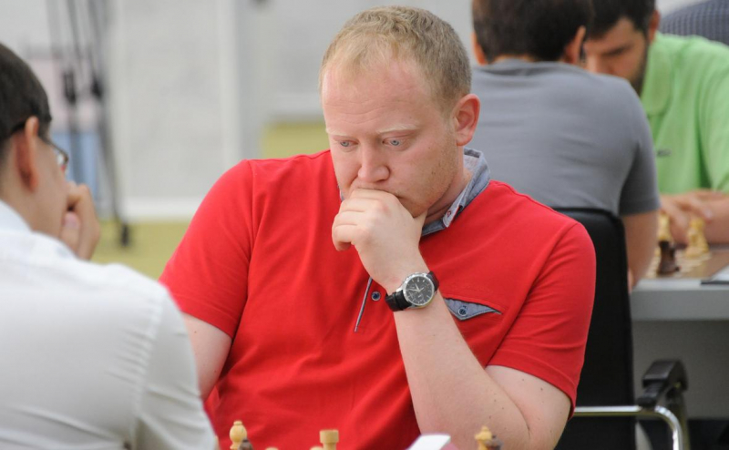 В Chess.com объяснили отстранение российского гроссмейстера