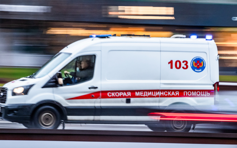 В Самаре во время матча чемпионата России по футболу умер болельщик