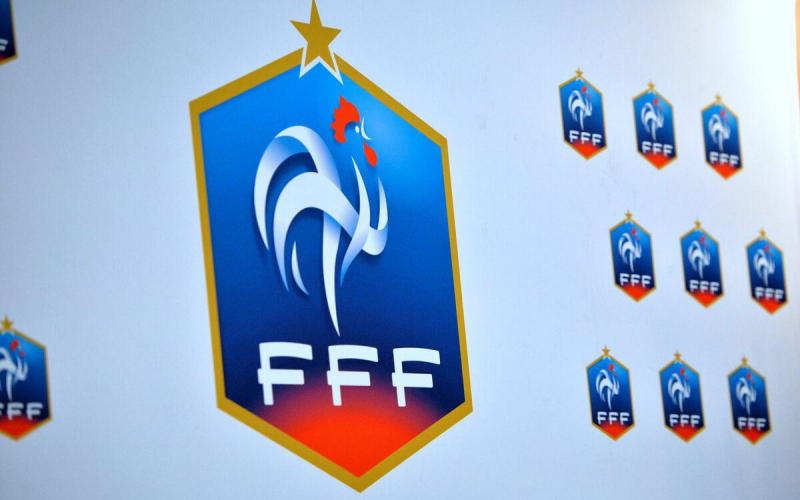 Во Франции запретили прерывать футбольные матчи во время Рамадана